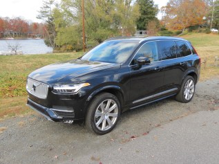 The Volvo XC90 T6 AWD Inscription a full-size SUV with a lot of Safety and Luxury
