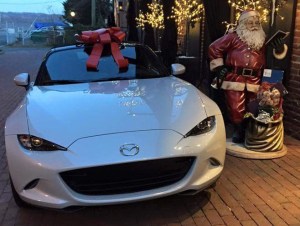 MX5 Santa