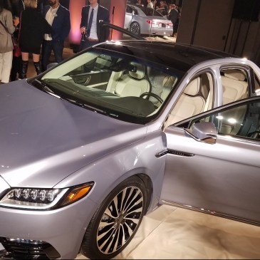 Lincoln Continental 80th Anniversary Edition