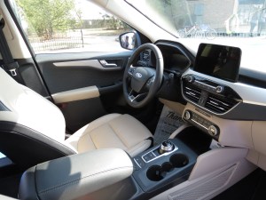 2020 Ford Excape Cockpit