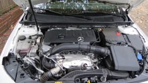 Mercedes Benz A220 2 liter turbo engine