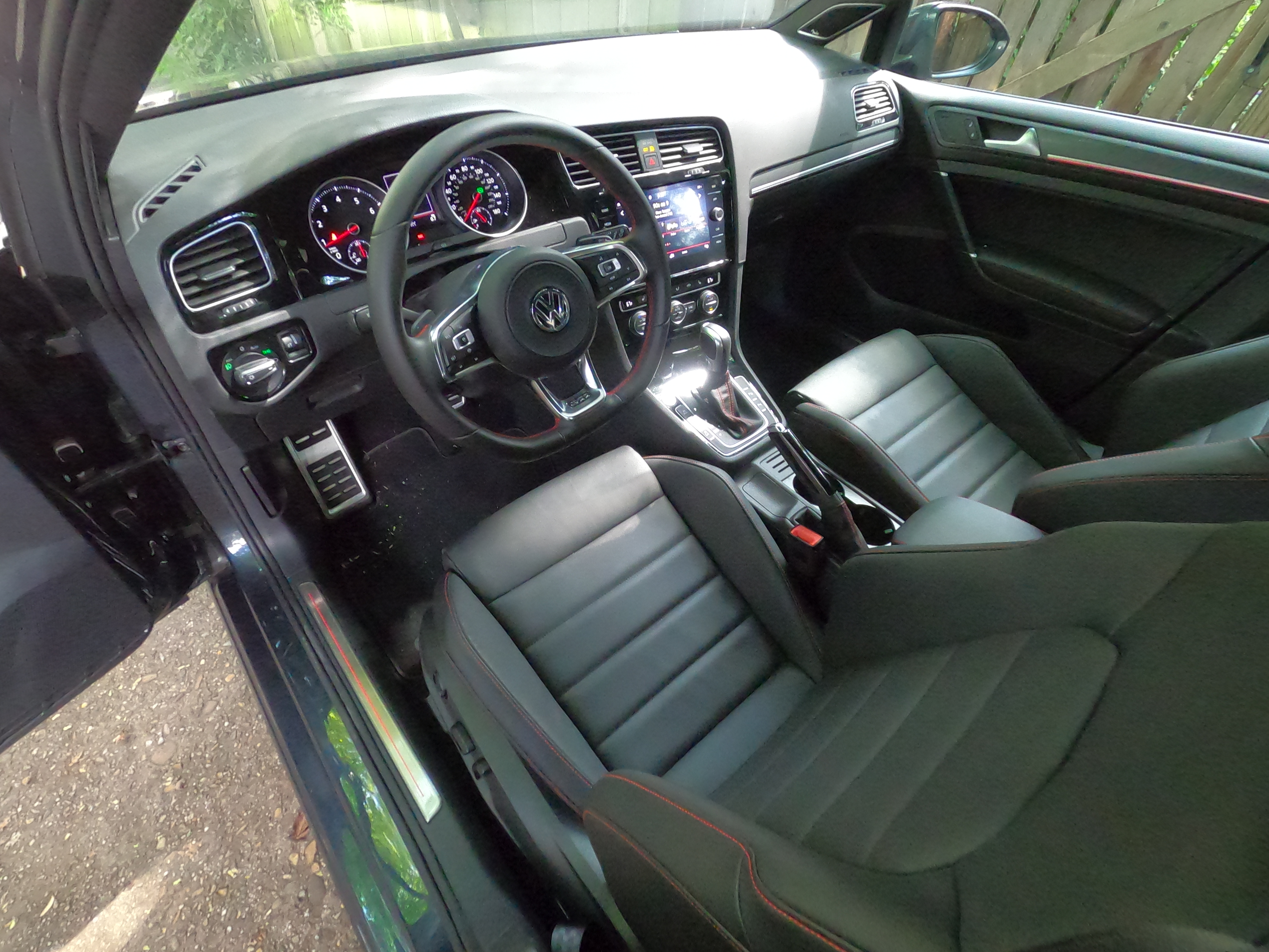 2020 VW GTI Interior Left