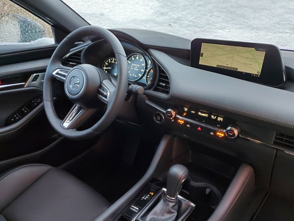 The cockpit of the 2021 Mazda3 hatch