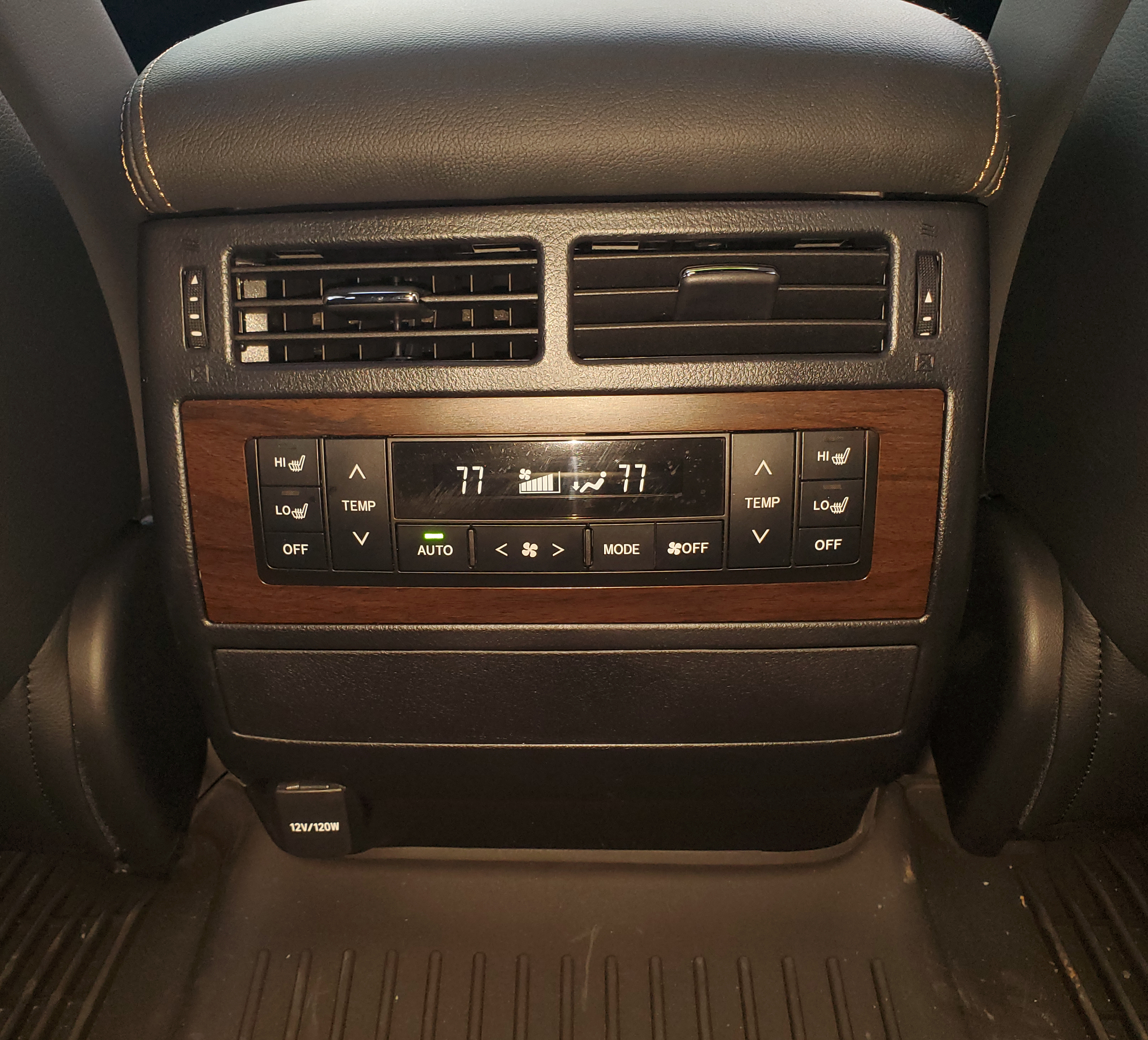 Toyota Land Cruiser 2nd row HVAC controls and 12 Volt outlet