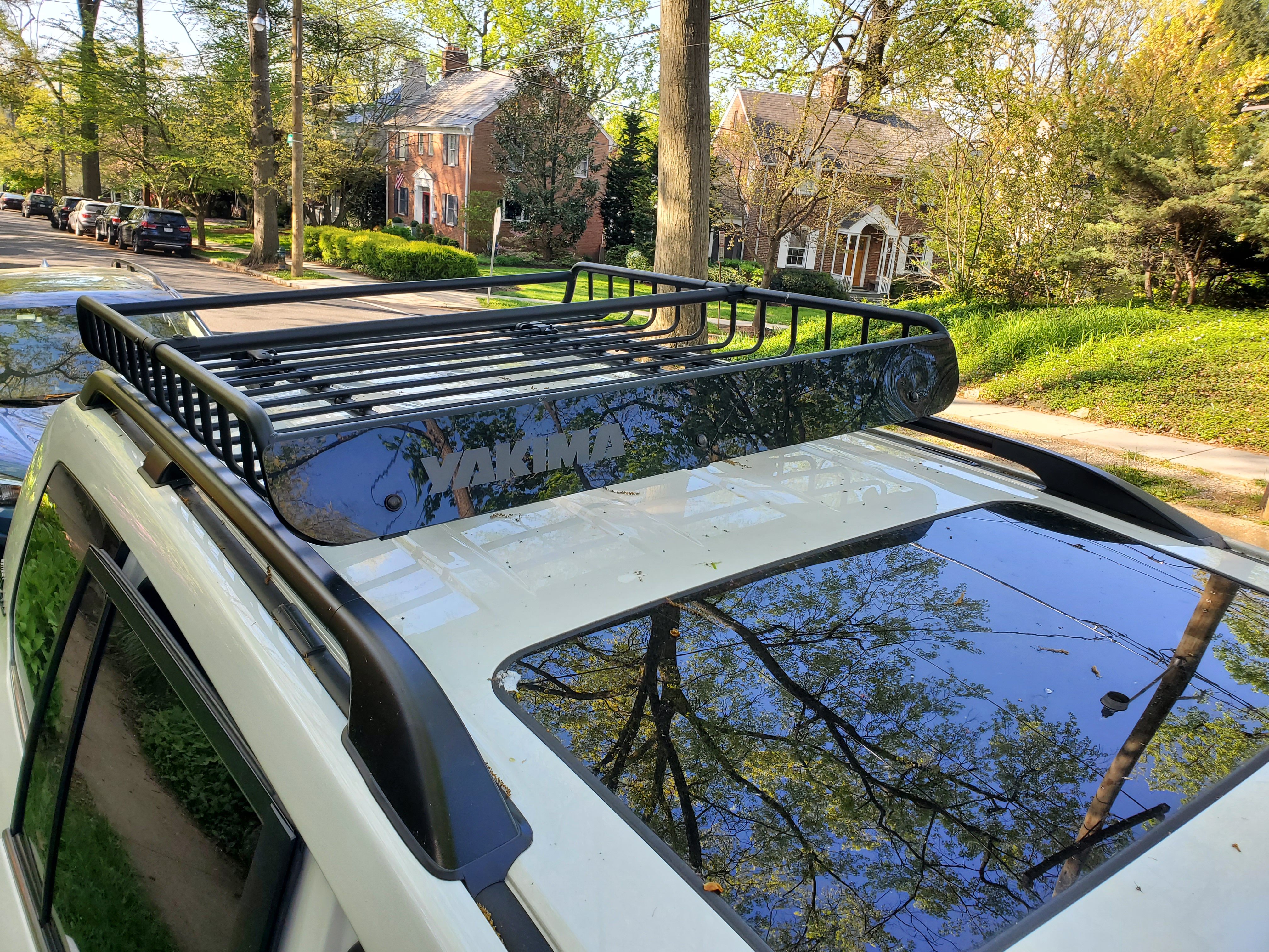 Heritage Edition Toyota Land Cruiser features a Yakima Roof Rack